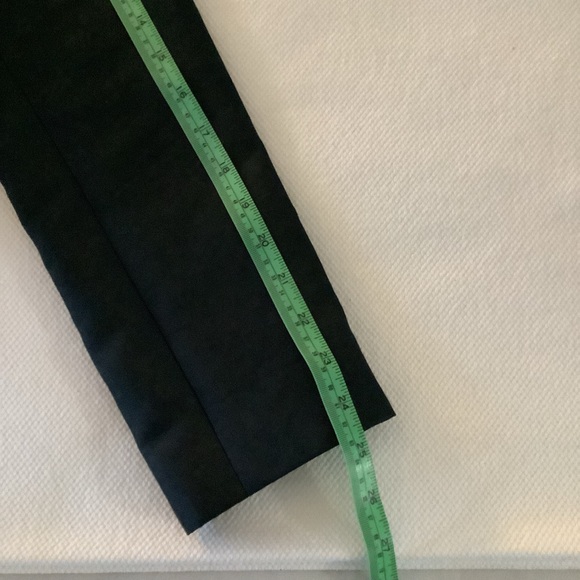 Wool Silk Cropped Jacket - Picture 10 of 11